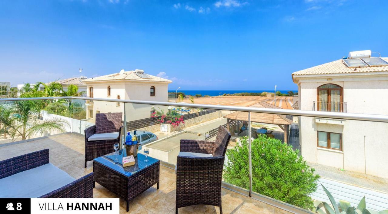 Blue Water Bay Villas Paralimni Exterior photo