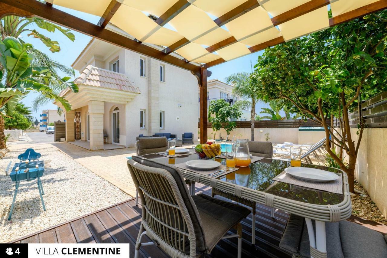Blue Water Bay Villas Paralimni Exterior photo
